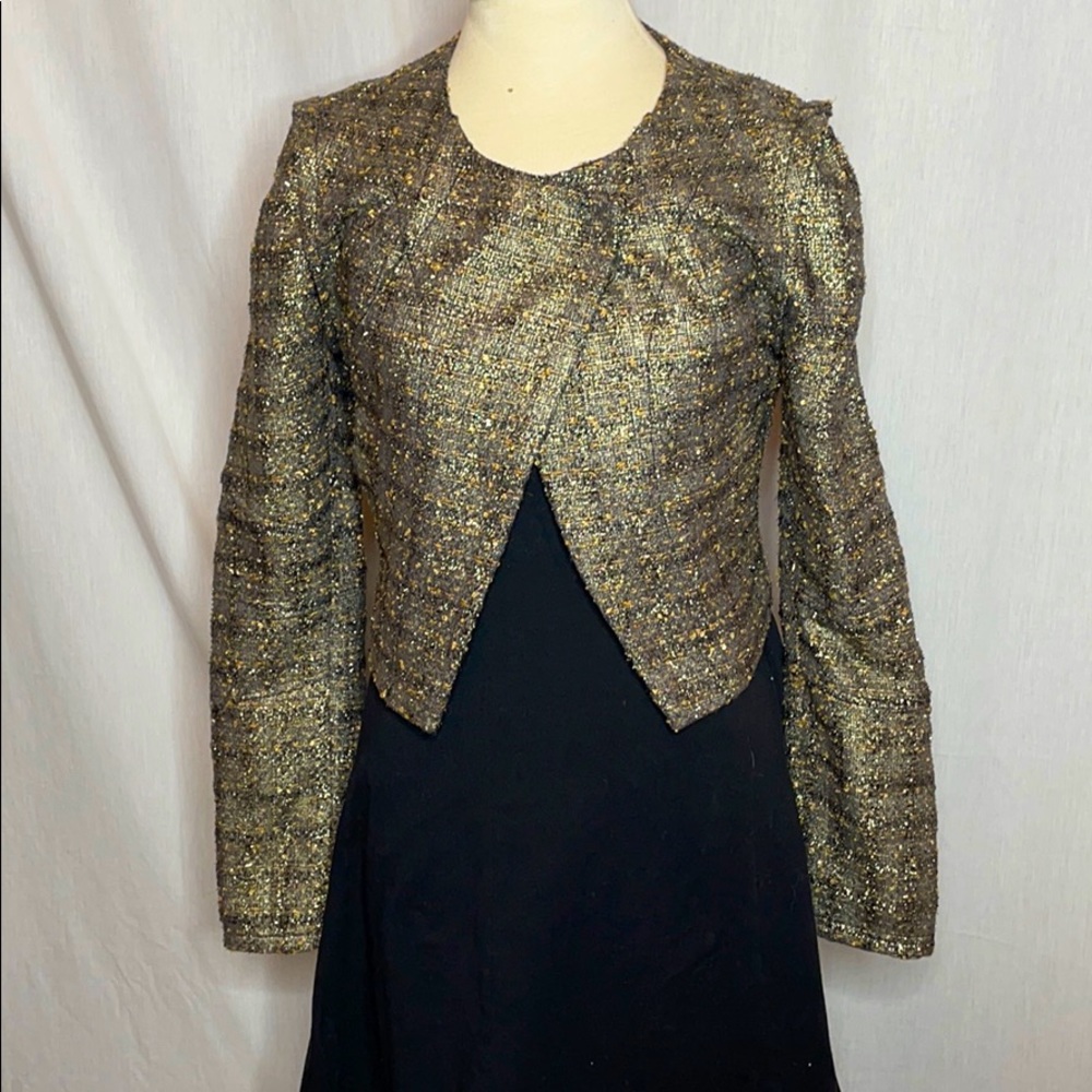 Cover up/jersey elegant and like torero style